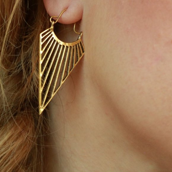 Goddess + Wit Jewelry - Shakti Golden Goddess Geometric Drop Earrings NWT NEW Sun Rays Energy
